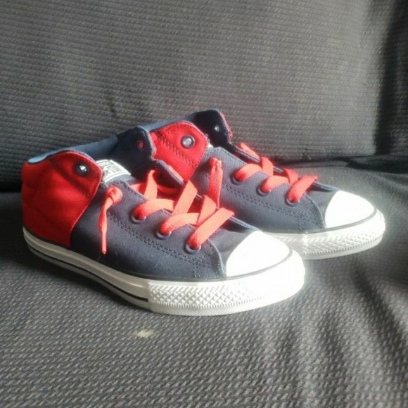 Convers Chuck Taylor - Picture 2 of 5